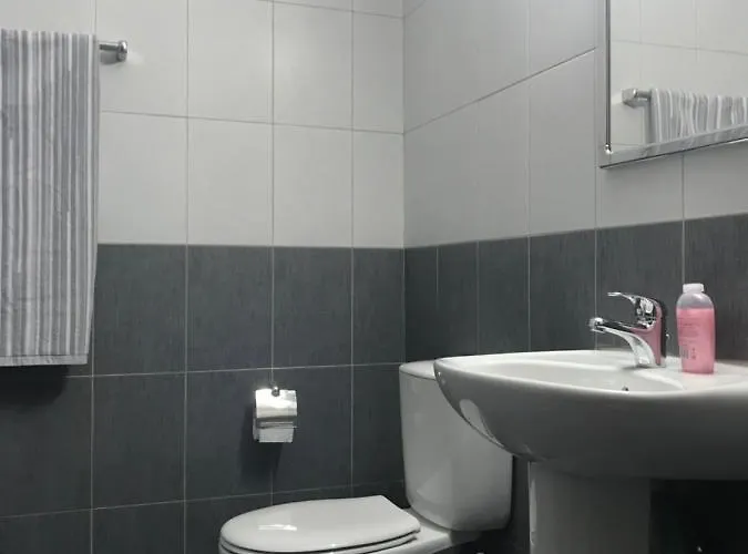 54m2 One Bedroom Flat, 