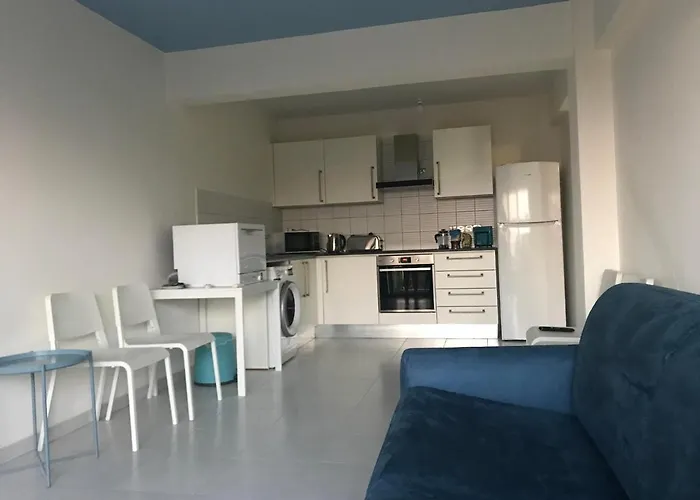 54m2 One Bedroom Flat, 